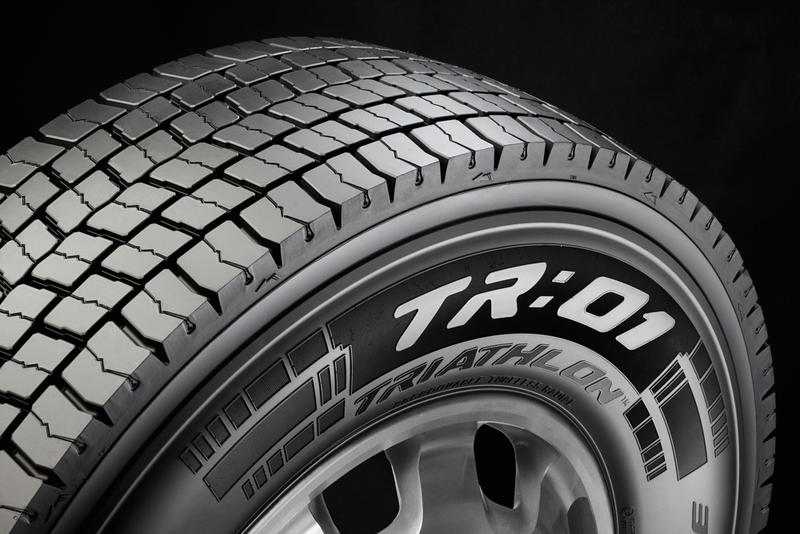 Грузовые шины Pirelli PIRELLI Triatlon TR-01 ведущая 215/75 R17.5  