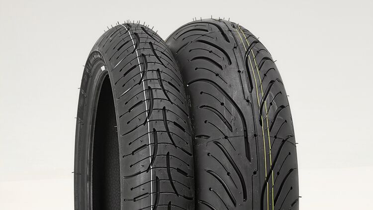 Мотошины Michelin Pilot Road 4 SC 120/70 R15 