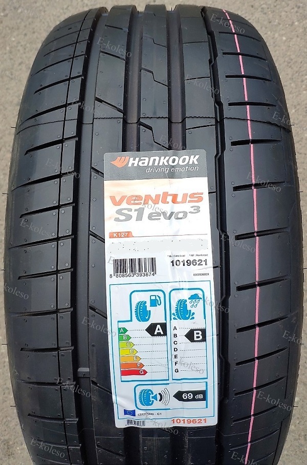 Автомобильные шины Hankook Ventus S1 evo3 K127B 245/45 R18 100Y