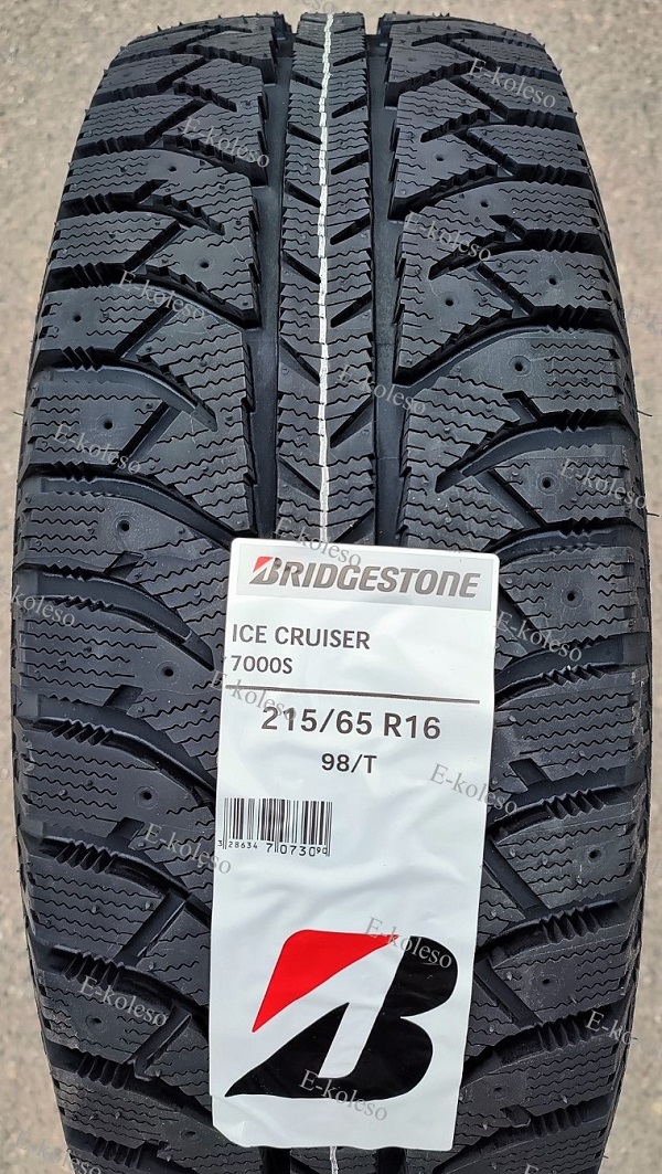 Автомобильные шины Bridgestone Ice Cruiser 7000s 215/65 R16 98T