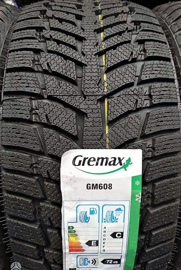 Автомобильные шины Gremax Winter GM608 215/55 R17 98T