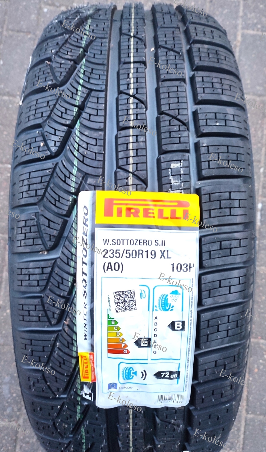 Автомобильные шины Pirelli Winter Sottozero Serie II 235/50 R19 103H