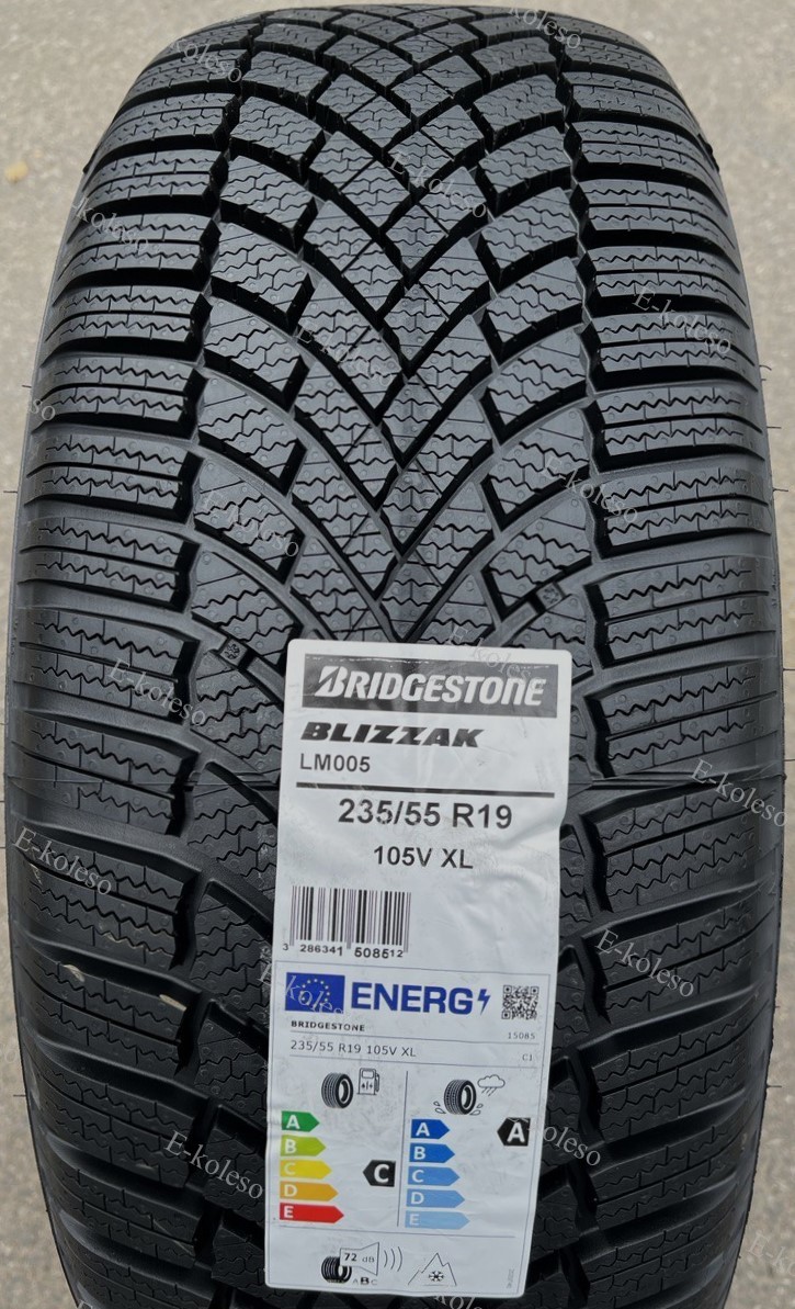 Автомобильные шины Bridgestone Blizzak LM005 235/55 R19 105V