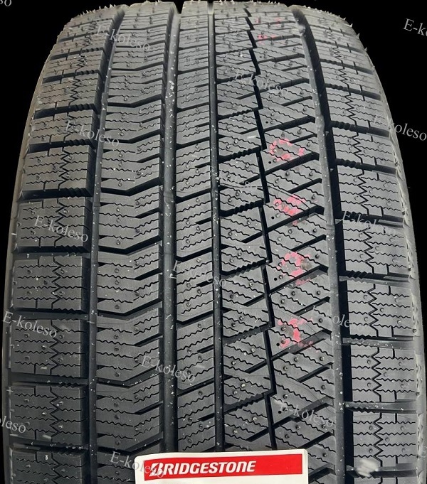 Автомобильные шины Bridgestone Blizzak Ice 205/70 R15 96S