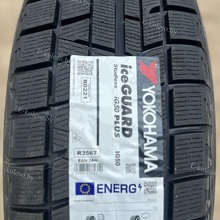 Yokohama Iceguard Ig50 215/55 R16 93Q