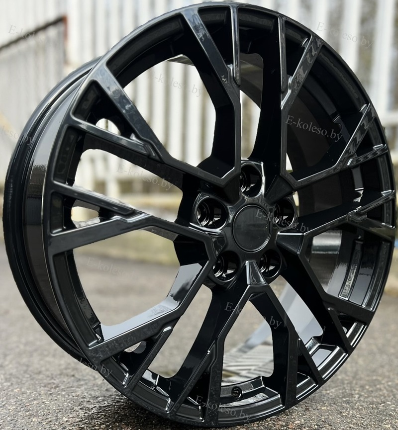 Литые диски Carwel Камак 7.0J/18 5x114.3 ET45.0 D60.1