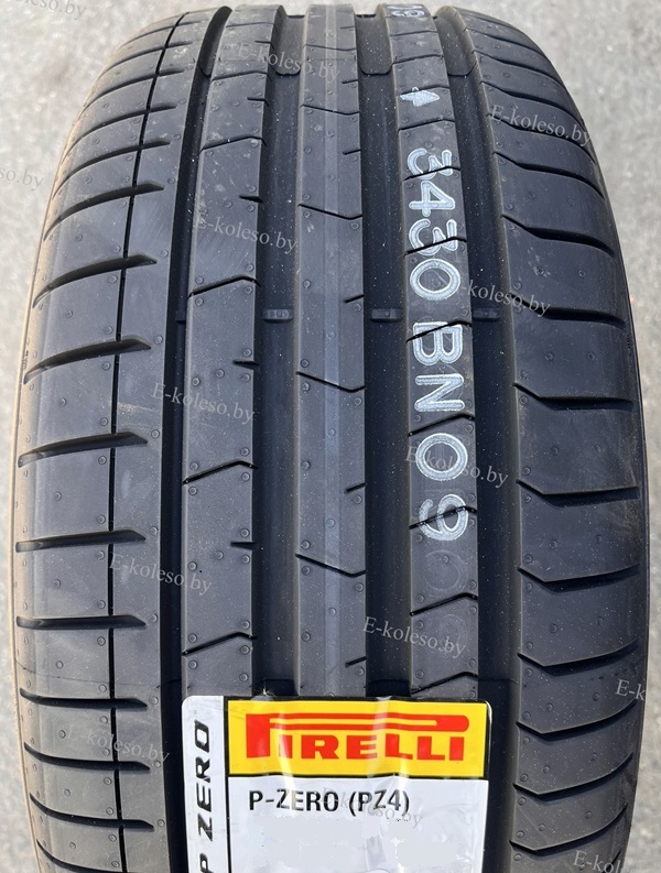 Автомобильные шины Pirelli P Zero PZ4 285/35 R20 104Y