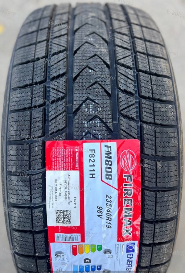 Автомобильные шины Firemax FM808 235/40 R19 96V