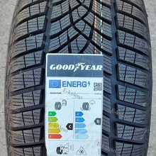 Goodyear UltraGrip Performance+ SUV 235/60 R18 107H