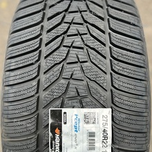 Hankook Winter i*cept evo3 W330A 275/40 R22 107V