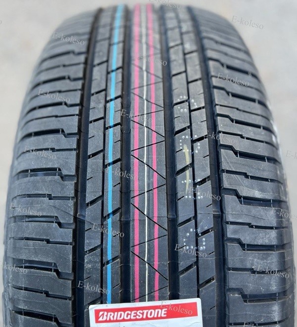 Автомобильные шины Bridgestone Dueler A/T 693 265/65 R18 114V