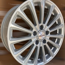 X'trike X-136-hs 7.0J/17 5x114.3 ET40.0 D64.1