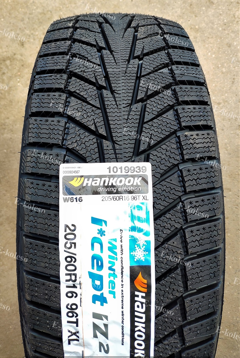 Автомобильные шины Hankook Winter I*cept Iz2 W616 205/60 R16 96T