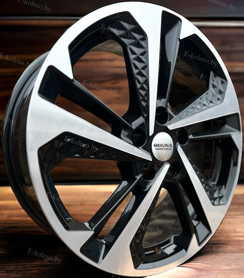 Стальные диски SKAD KL-1069 Алмаз 7.0J/18 5x114.3 ET45.0 D60.1