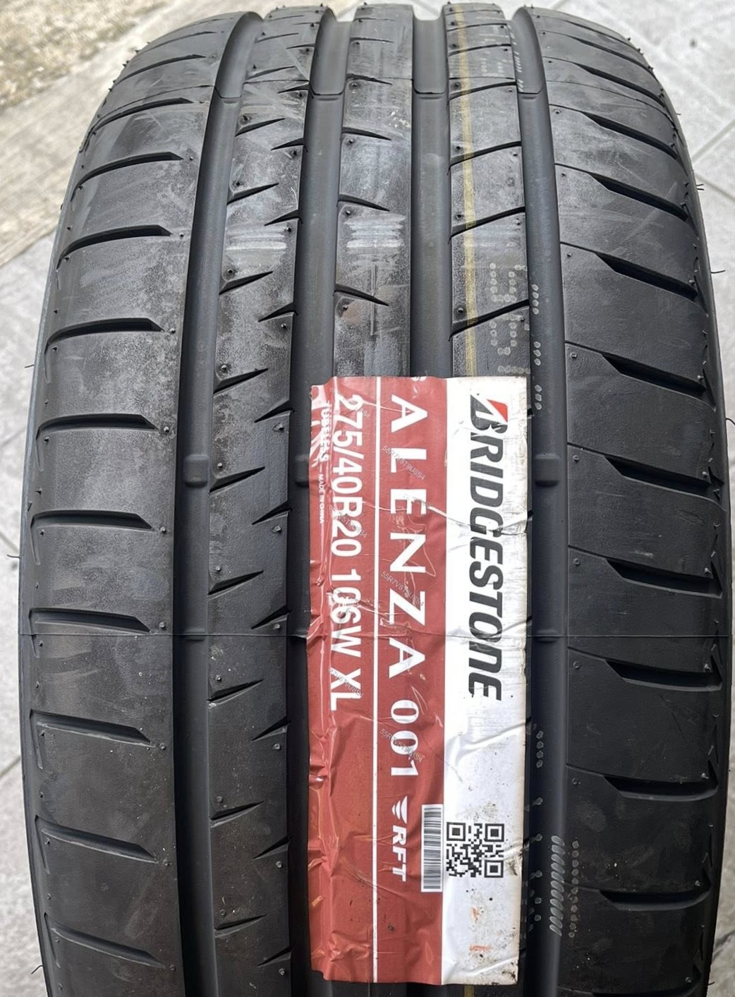 Автомобильные шины Bridgestone Alenza 001 275/40R20 106W (run-flat)