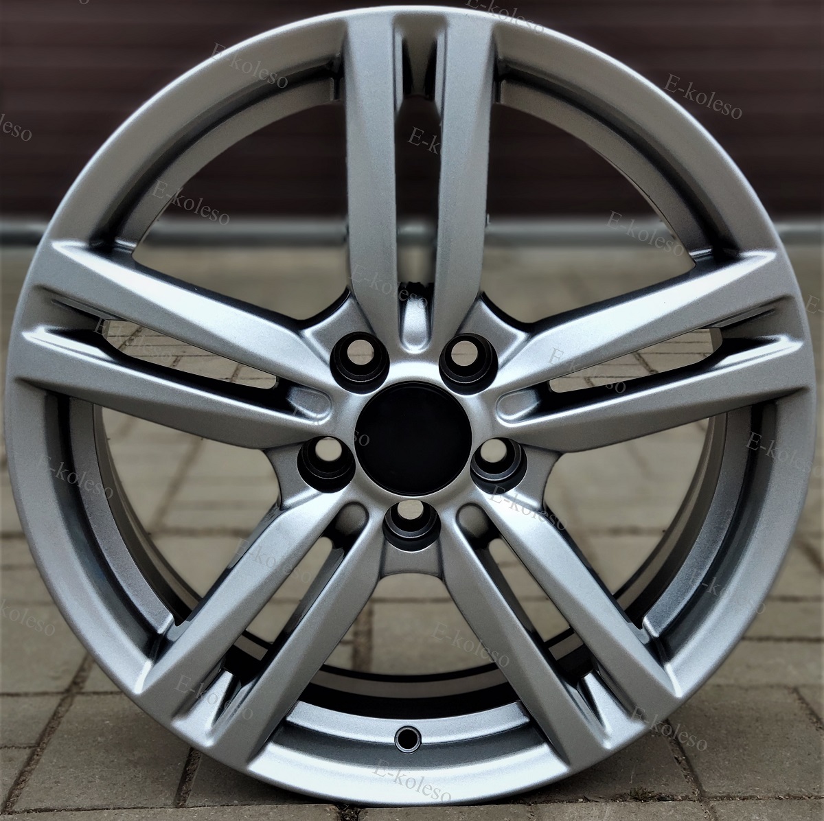 Литые диски Carwel Амут 217 6.0J/16 5x112 ET50.0 D57.1