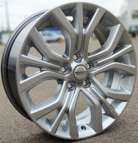 Литые диски
 
Carwel
 
Лум 1608 (Multivan)
 
6.5J/16 5x120 ET51.0 D65.1