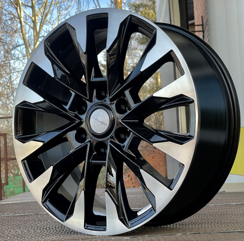 Литые диски
 
KHOMEN
 
2010-blf
 
8.0J/20 6x139.7 ET38.0 D78.1