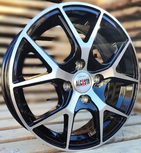 Литые диски
 
Alcasta
 
M52
 
6.0J/15 4x100 ET46.0 D54.1
