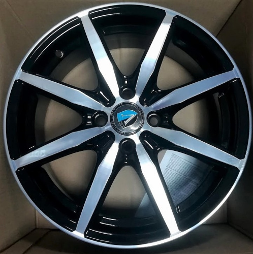 Литые диски
 
Venti
 
1615
 
6.5J/16 5x114.3 ET46.0 D67.1