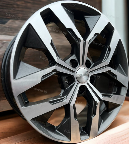 Литые диски
 
SKAD
 
Ламберт-mg
 
7.5J/18 5x115 ET43.0 D70.2