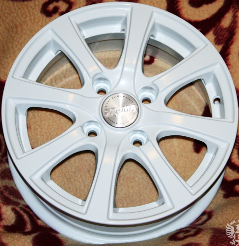 Литые диски
 
Прома
 
Колизей
 
6.0J/15 4x100 ET45.0 D60.1