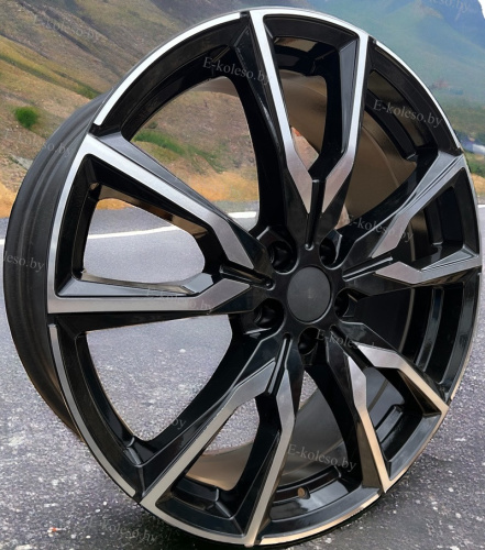 Литые диски RST R012 8.0J/20 5x112 ET27.0 D66.6