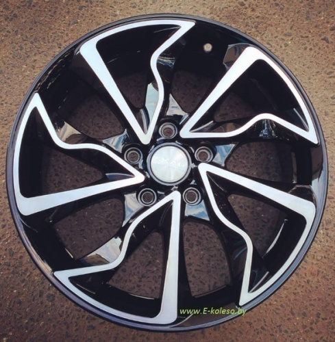 Литые диски
 
SKAD
 
Marseille-mb
 
7.0J/17 5x112 ET47.0 D57.1