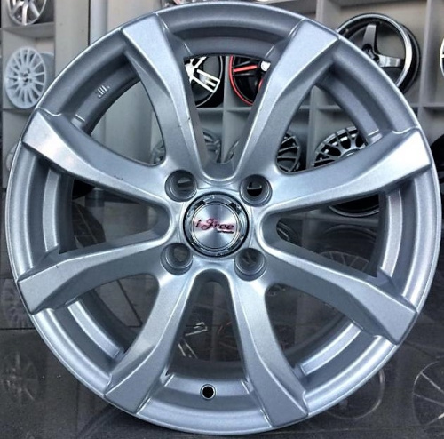 Литые диски
 
iFree
 
Дайс
 
6.0J/15 4x108 ET30.0 D65.1