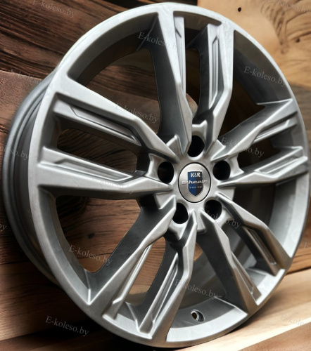 Литые диски
 
K&K
 
Борэй Дарк Платинум
 
8.0J/18 5x112 ET45.0 D66.6