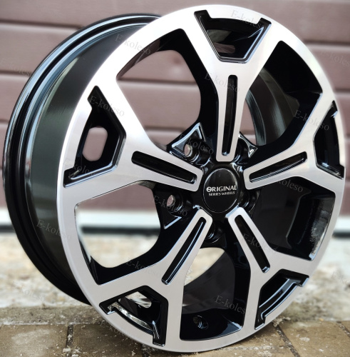 Литые диски
 
SKAD
 
KL-318 Алмаз
 
6.5J/16 5x114.3 ET50.0 D67.1