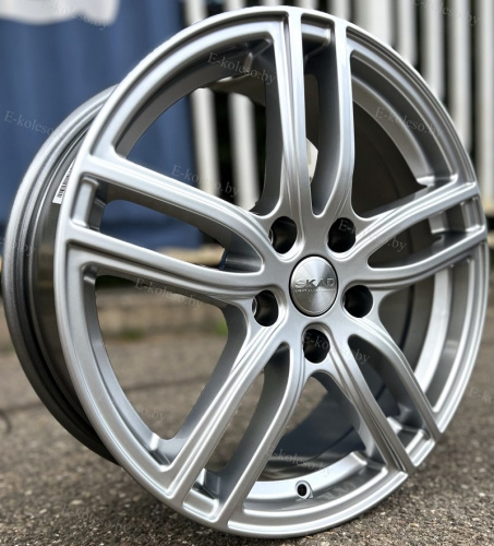 Литые диски SKAD Брайтон 7.0J/17 5x108 ET50.0 D63.35