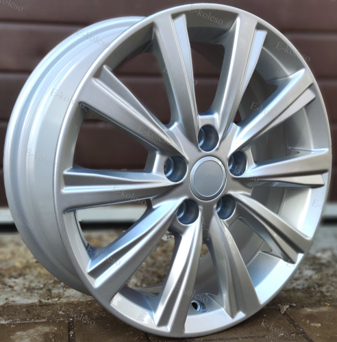 Литые диски iFree KC937 (Polo CK) 6.0J/15 5x100 ET38.0 D57.1