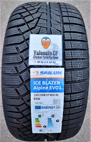 Автомобильные шины Sailun Ice Blazer Alpine Evo 1 255/35 R19 96V